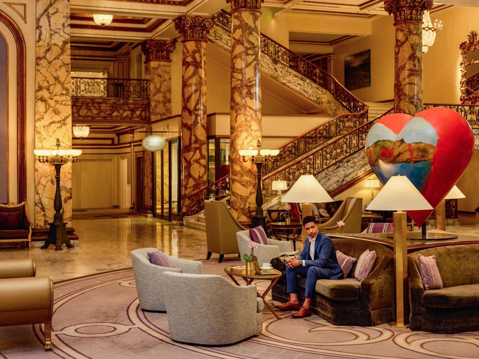 Hotel Fairmont San Francisco Exteriér fotografie The lobby of the InterContinental London Park Lane